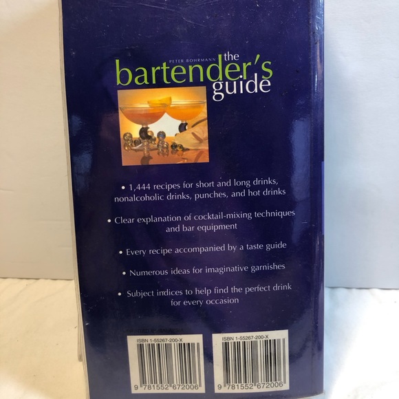 Bartender's Guide, The - Over 1400 Recipes ,560 pages - Picture 5 of 9